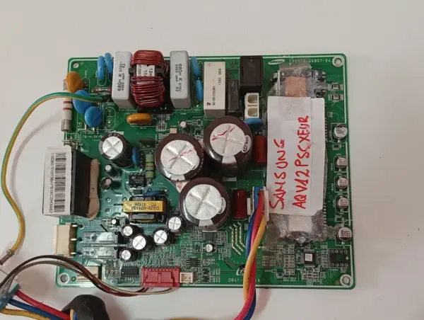 Placa Electrónica de Aire Acondicionado SAMSUNG AQV12PSCXEUR/100508-44857-04