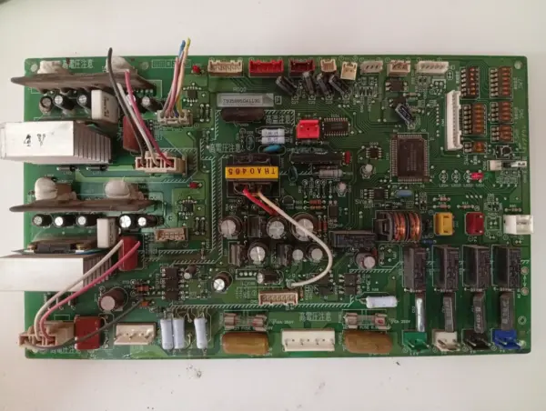 Placa Electrónica de Aire Acondicionado MITSUBISHI ELECTRIC T935B85D41130