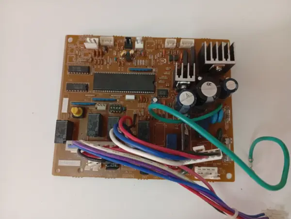 Placa Electrónica de Aire Acondicionado Placas por código EZ-0950DHSE-C