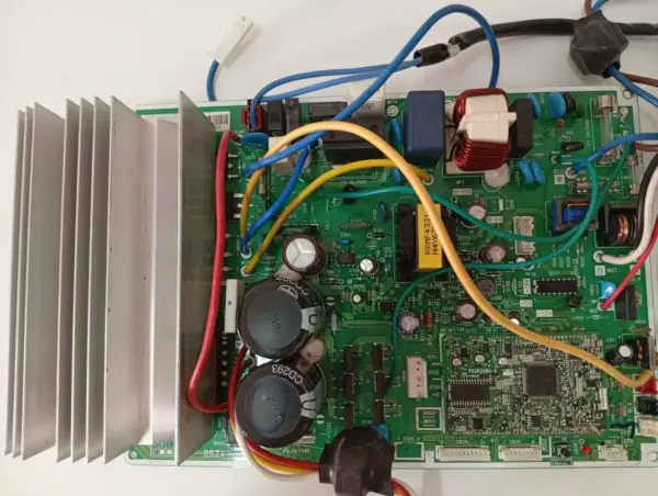 Placa Electrónica de Aire Acondicionado Placas por código RRZK3491-3