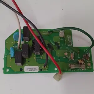 Placa Electrónica de Aire Acondicionado FUJITSU GENERAL EZ-00225HSE-P/W040206