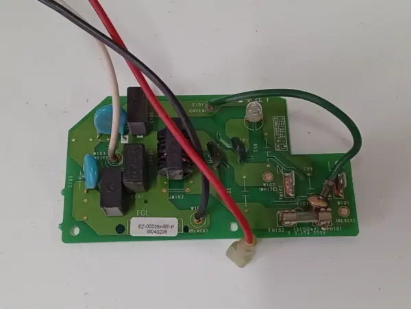 Placa Electrónica de Aire Acondicionado FUJITSU GENERAL EZ-00225HSE-P/W040206