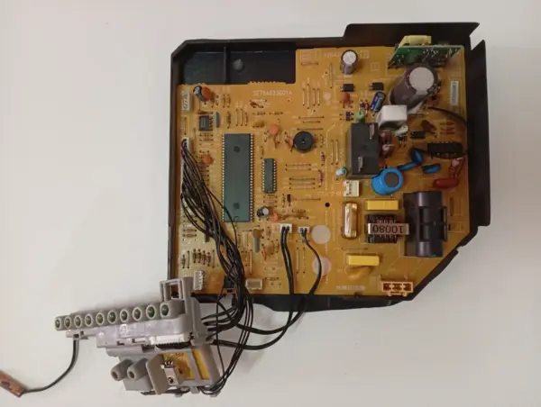 Placa Electrónica de Aire Acondicionado MITSUBISHI ELECTRIC DE00N100B-DE00N132B/SE76A623G01A/H2DA740G11C