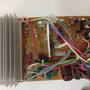 Placa Electrónica de Aire Acondicionado PANASONIC A747792