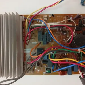 Placa Electrónica de Aire Acondicionado PANASONIC A713035/A745897