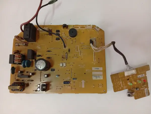Placa Electrónica de Aire Acondicionado Placas por código E198946/A745890/A745415
