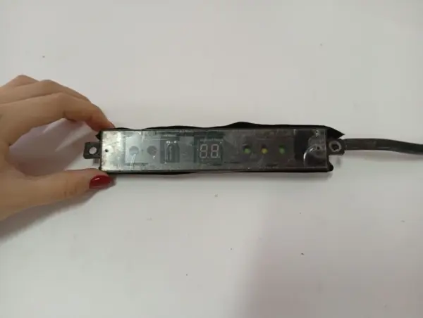 Placa Electrónica de Aire Acondicionado Placas por código CE-KF R2YGW/Y-E1.D.2.1.-1/CE-KFR26G/Y-E1