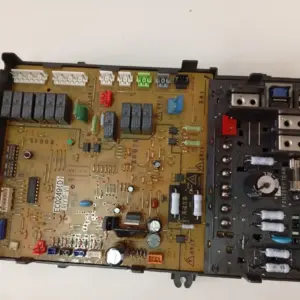 Placa Electrónica de Aire Acondicionado DAIKIN EC0249(D)/R(Y)P-V1/Z904L