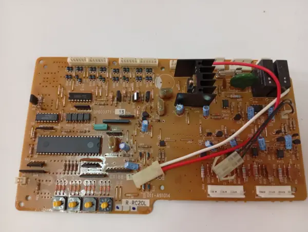Placa Electrónica de Aire Acondicionado FUJITSU GENERAL 3PB03971-13/EXI88-13/D11-A91014/R RC20L