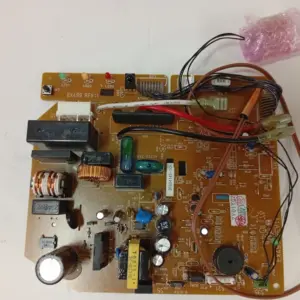 Placa Electrónica de Aire Acondicionado DAIKIN 1275092/EX499 REV:1/3FB04145-10H/2Y01Y02