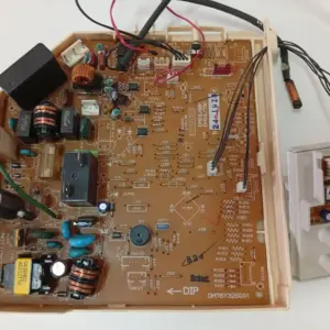 Placa Electrónica Aire Acondicionado DM76Y326G01/DM00J681/DM00J730