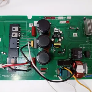 Placa Electrónica Aire Acondicionado WU980cYT00-P/A050504009698-R0