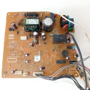 Placa Electrónica Aire Acondicionado RKV505A011M